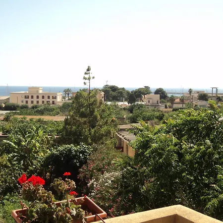 B&B Sbarco Dei 1000 3*