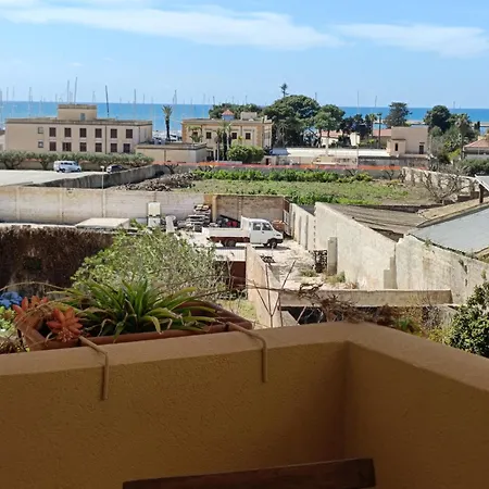 Sbarco Dei 1000 Bed & Breakfast Marsala