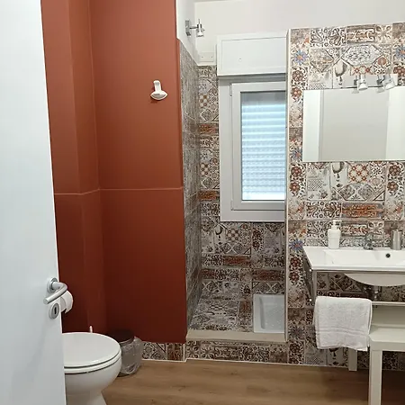 Sbarco Dei 1000 Nocleg ze śniadaniem 4*
