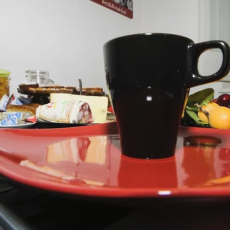 Sbarco Dei 1000 Frühstückspension