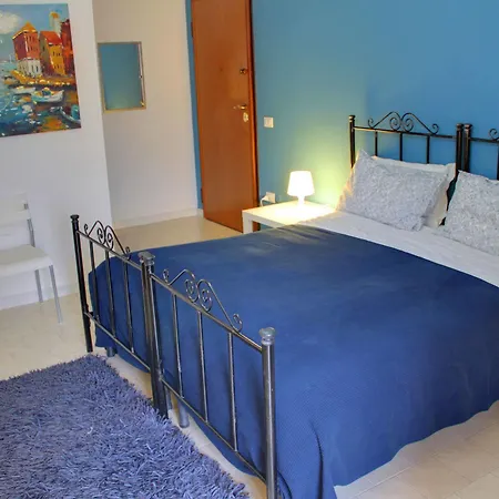 Sbarco Dei 1000 Bed & Breakfast 3*
